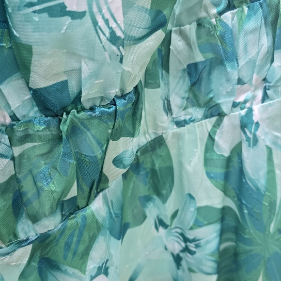 Adeliza Maci Dress - Green Floral - Picture 5 of 10